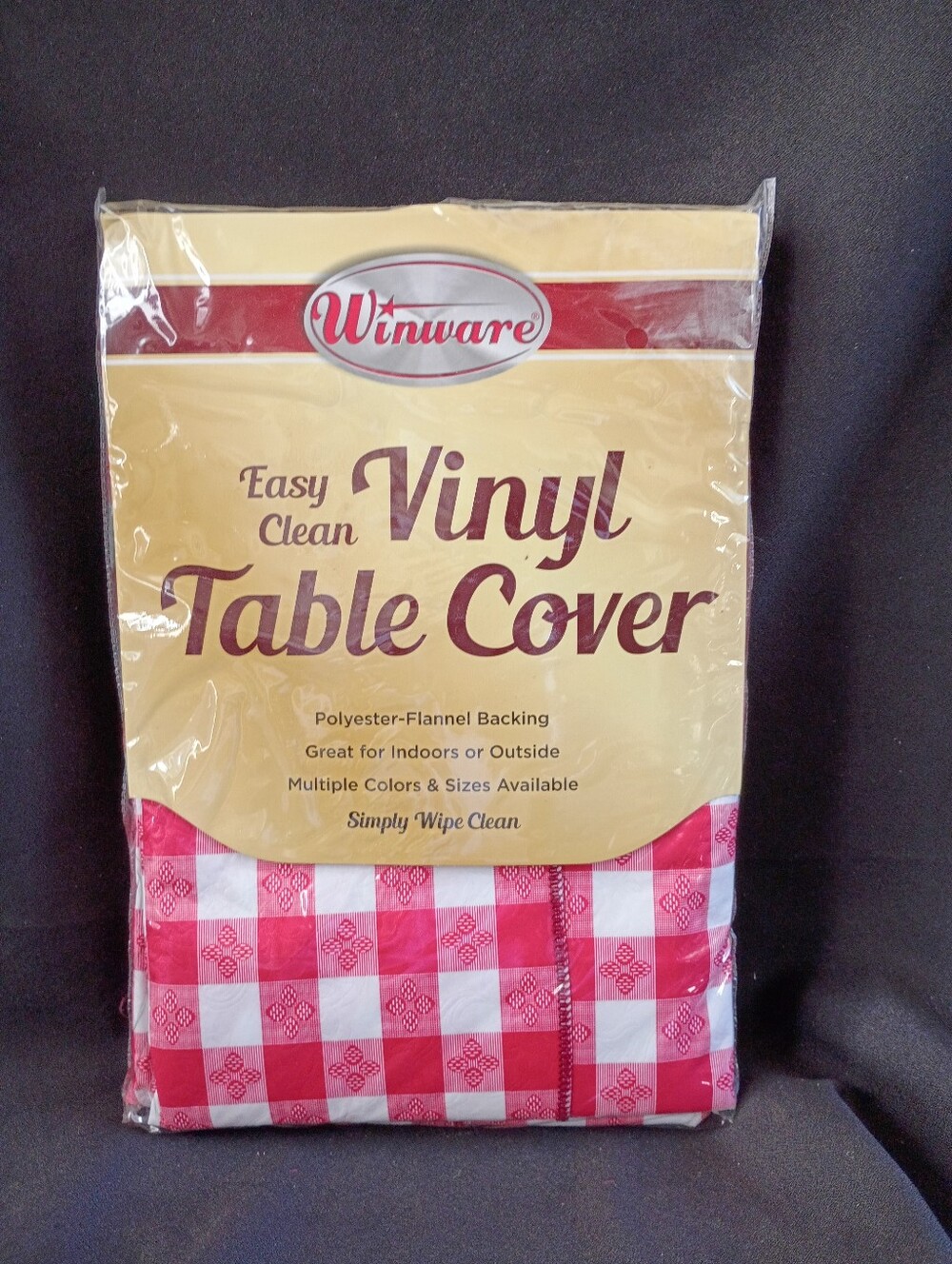 Tablecloth - Picture 1 of 1